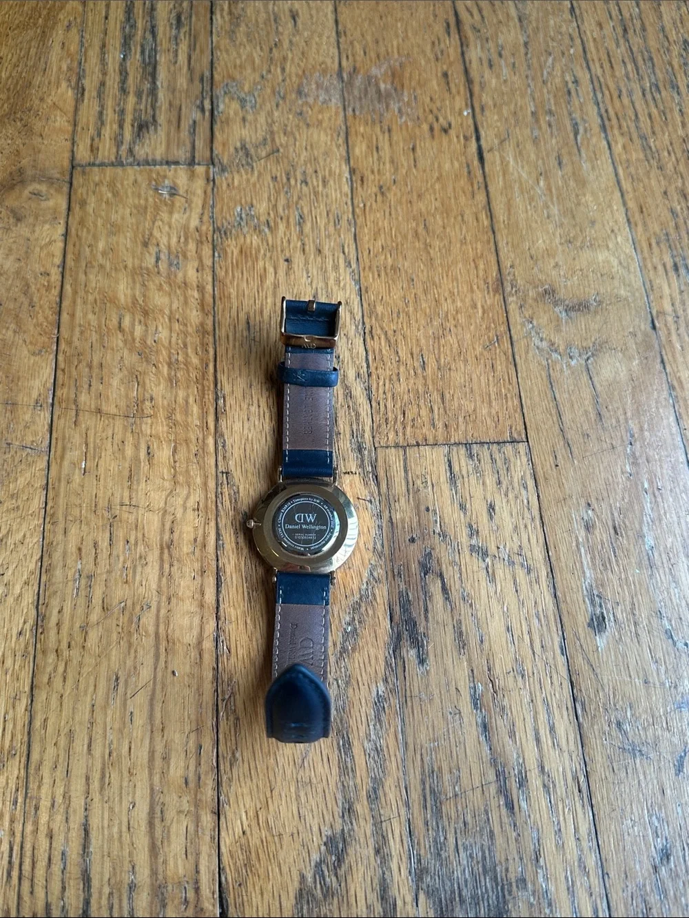 Daniel Wellington Rose Gold Case Navy Leather Watch